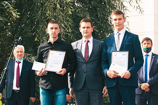 Татарстанские машиностроители поздравили учащихся с Днем Знаний!