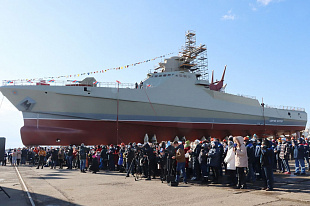 Торжественная церемония спуска на воду патрульного корабля проекта 22160 «Сергей Котов»