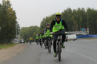Молодые работники POZIS совершили велопробег в честь Дня машиностроителя