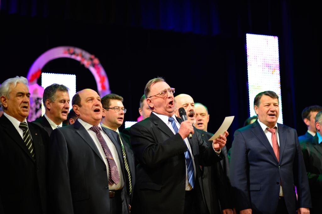 POZIS поздравил прекрасную половину предприятия всех поколений