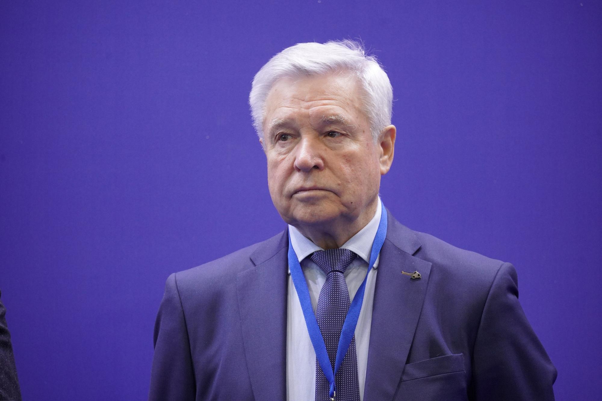 Юбилей празднует наш коллега Лаврентьев А.П. - Президент Ассоциации предприятий и промышленников РТ Юбилей празднует наш коллега Лаврентьев А.П. - Президент Ассоциации предприятий и промышленников РТ