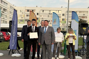  Сотрудник Завода двигателей награждён на празднике «День двора»
