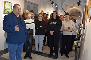 В художественной галерее POZIS открылась выставка заслуженного юриста Республики Татарстан Андрея Николаева